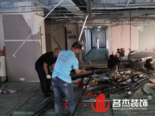 办公室茄子视频在线播放网站设计